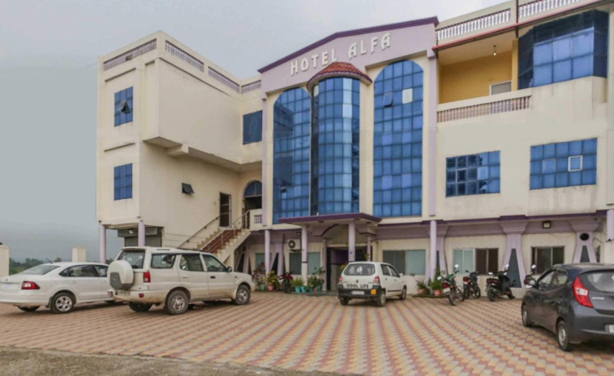Hotel O Alfa Amb Экстерьер фото